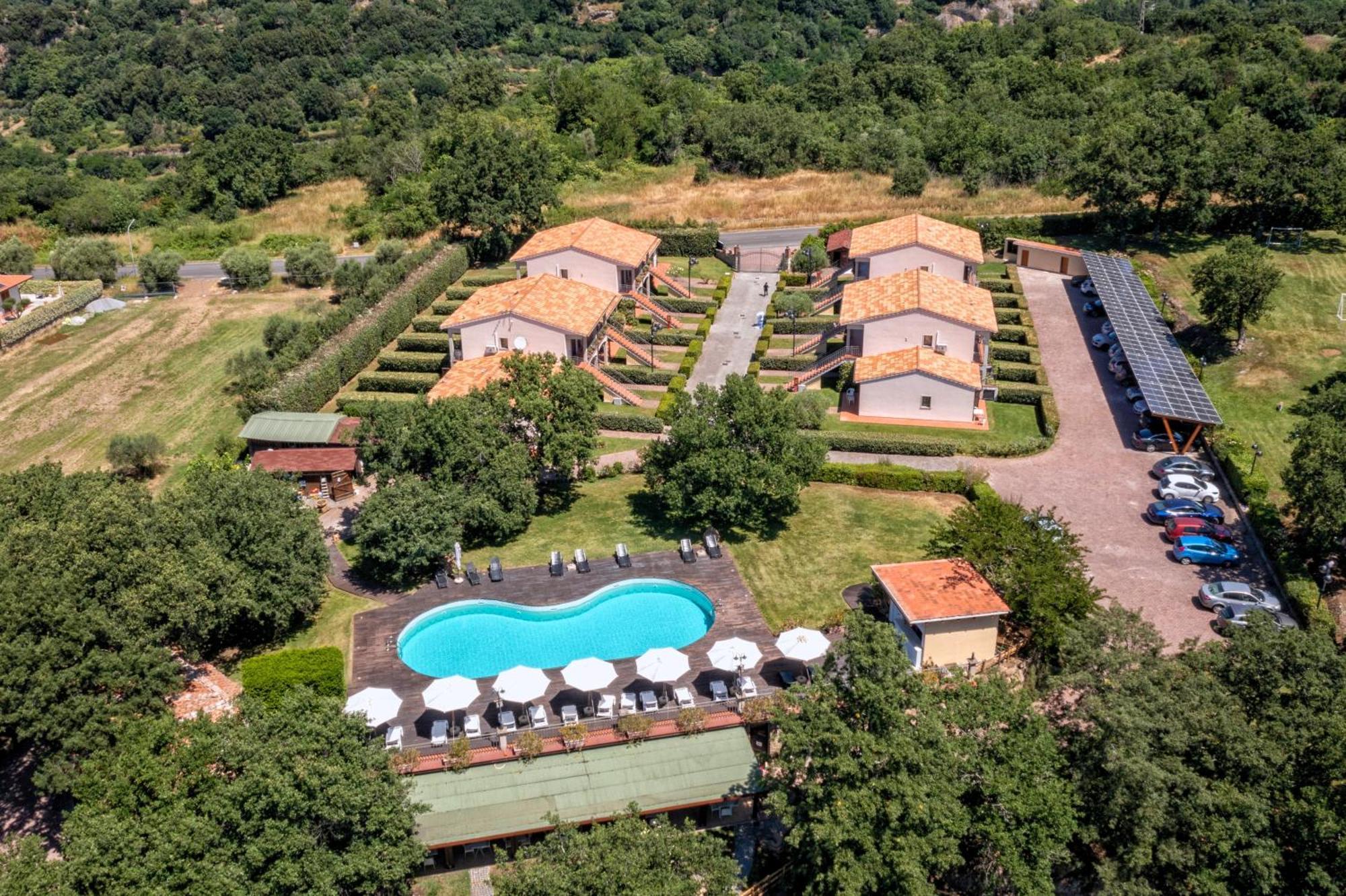 Villaggio Le Querce Сорано Екстериор снимка